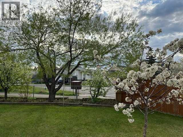 Single Family House for Sale in  Harvest Park Way NE Harvest Hills Calgary 