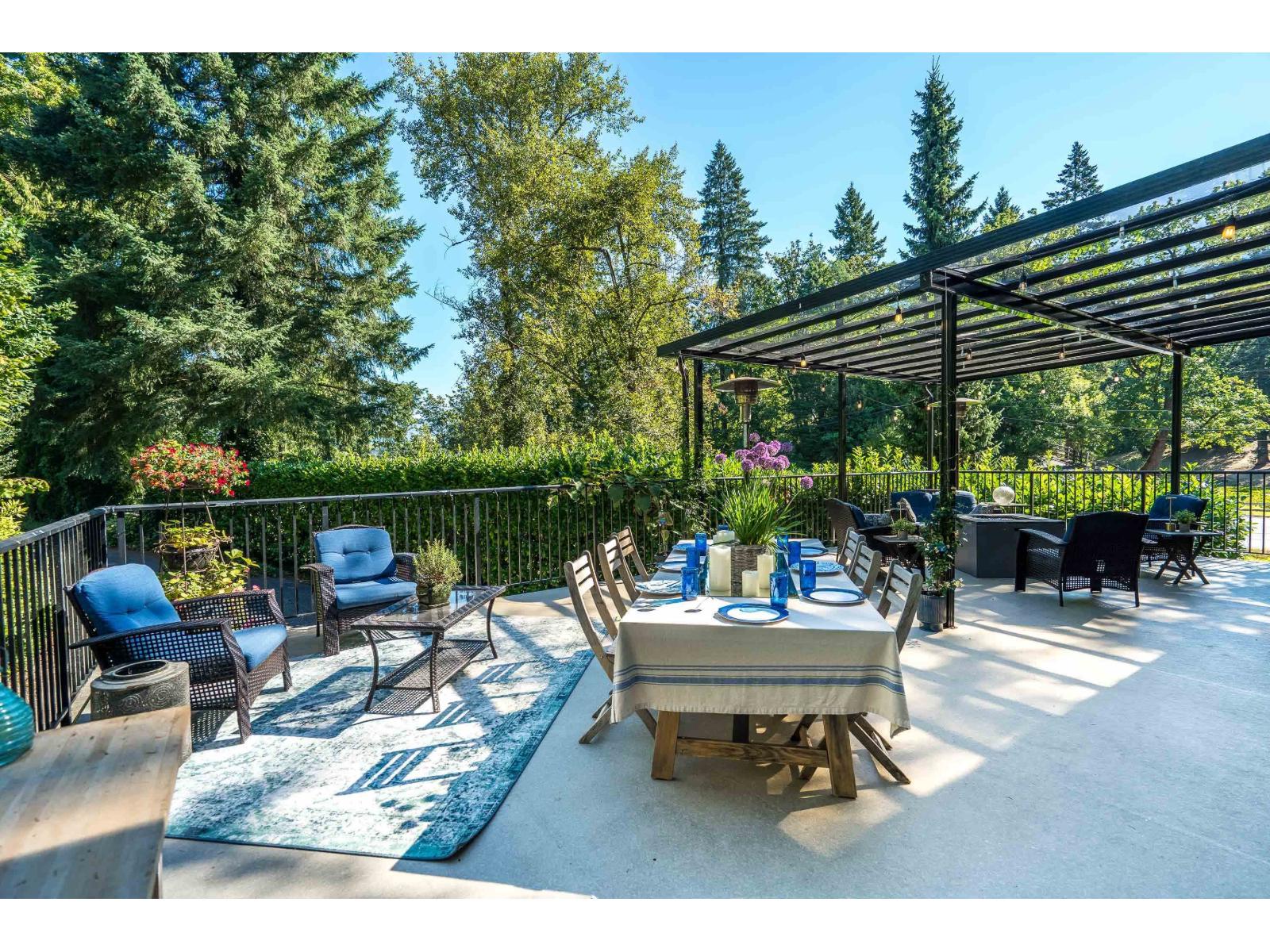 Photo 20 of 23182 Rawlison Crescent, Langley BC