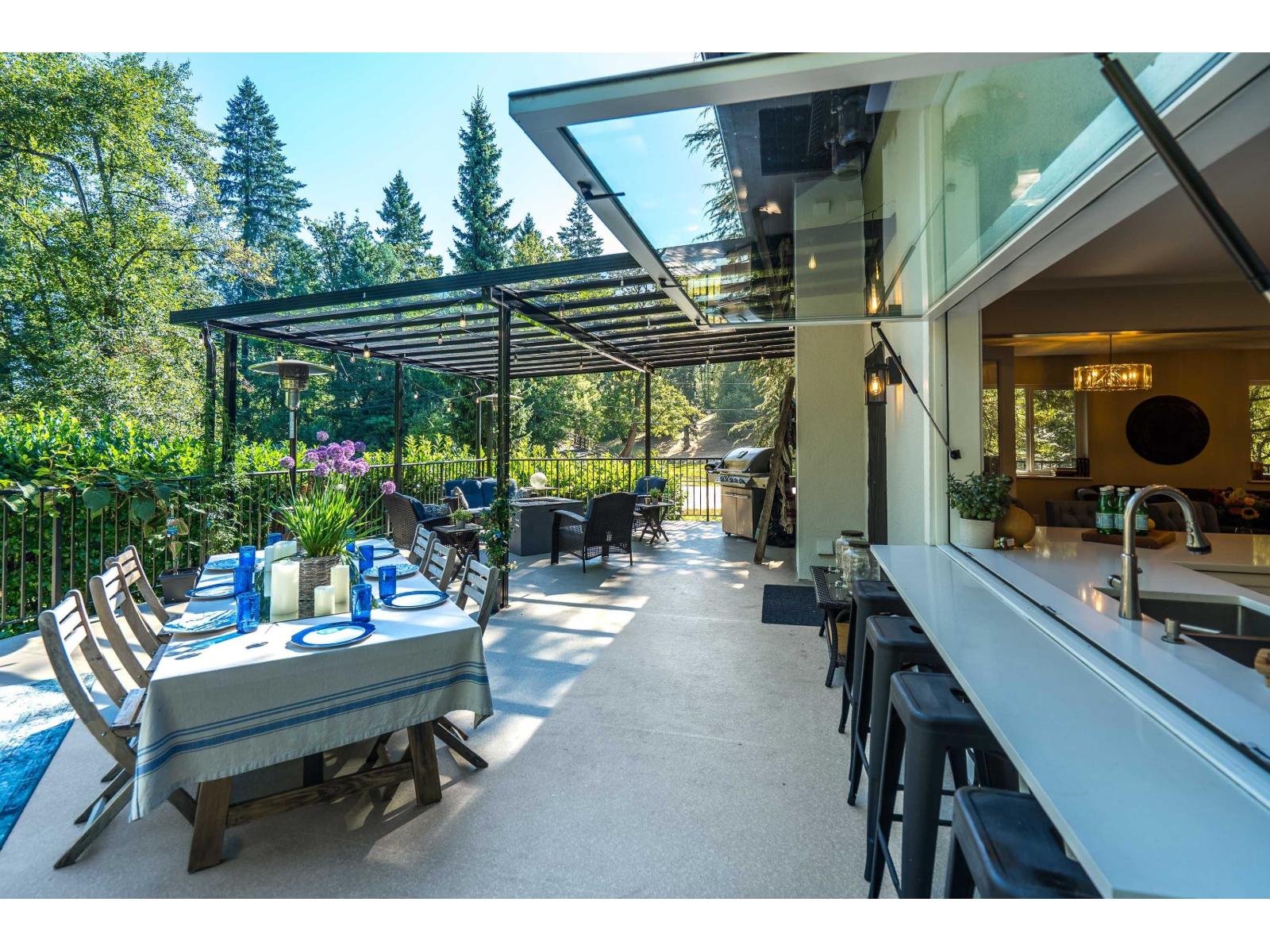 Photo 21 of 23182 Rawlison Crescent, Langley BC