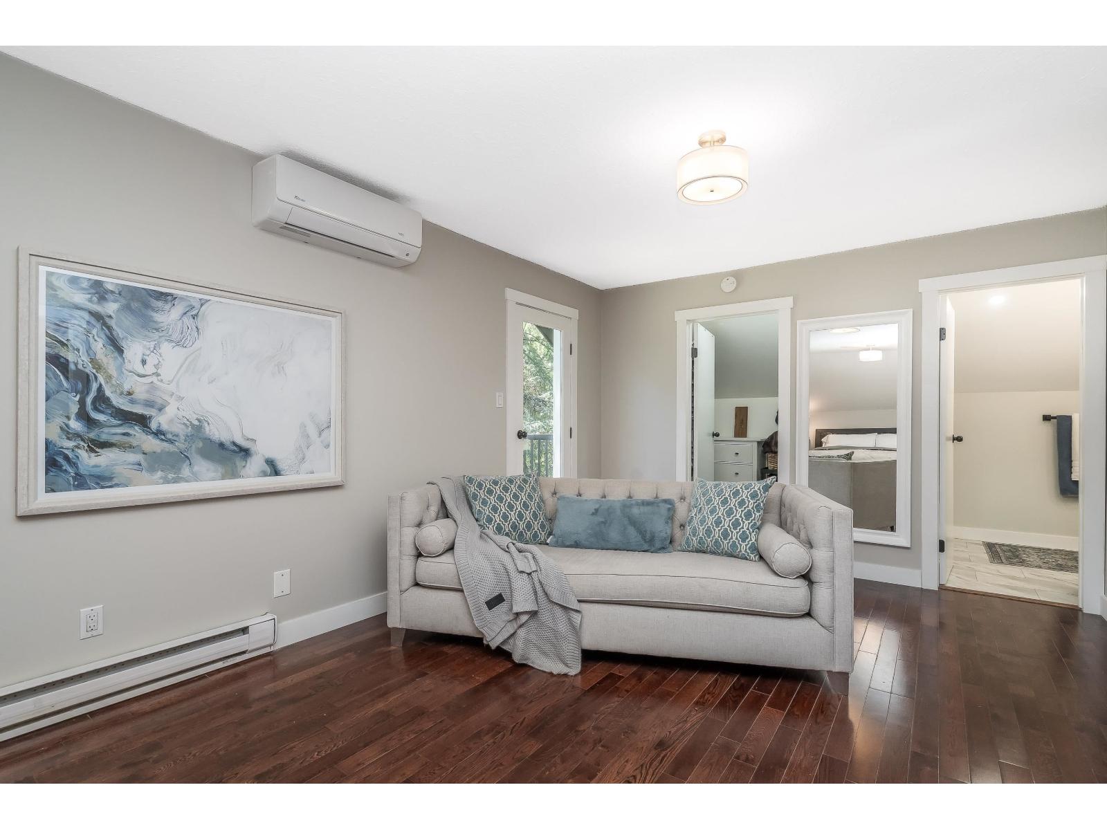 Photo 28 of 23182 Rawlison Crescent, Langley BC