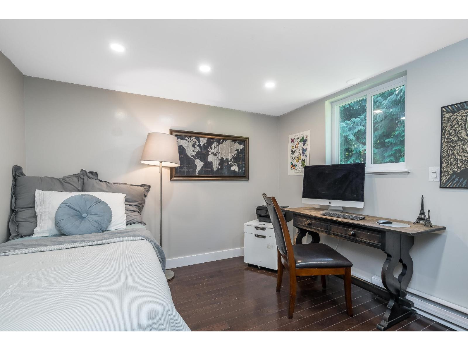 Photo 22 of 23182 Rawlison Crescent, Langley BC