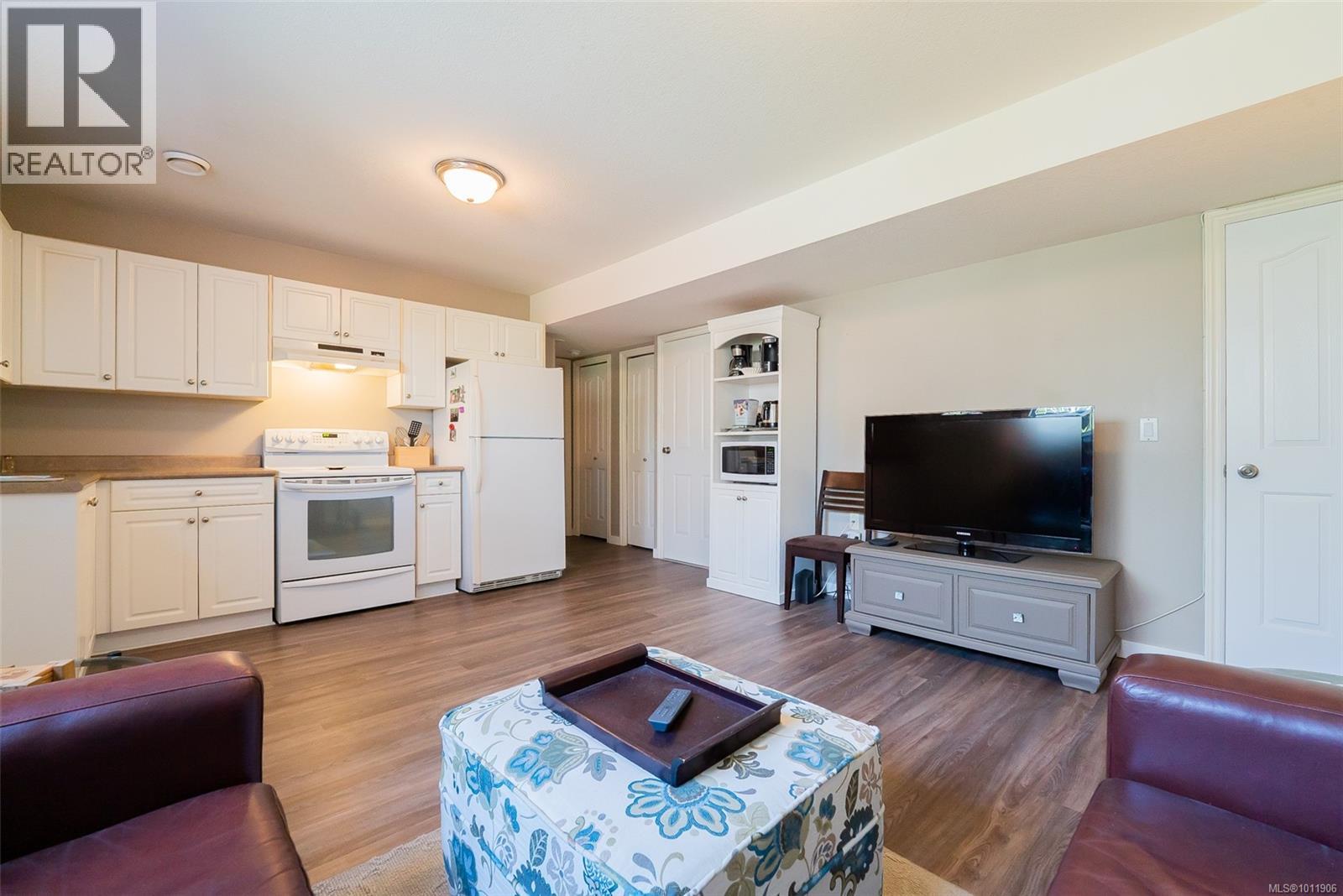 Photo 43 of 5320 Kenwill Dr, Nanaimo BC