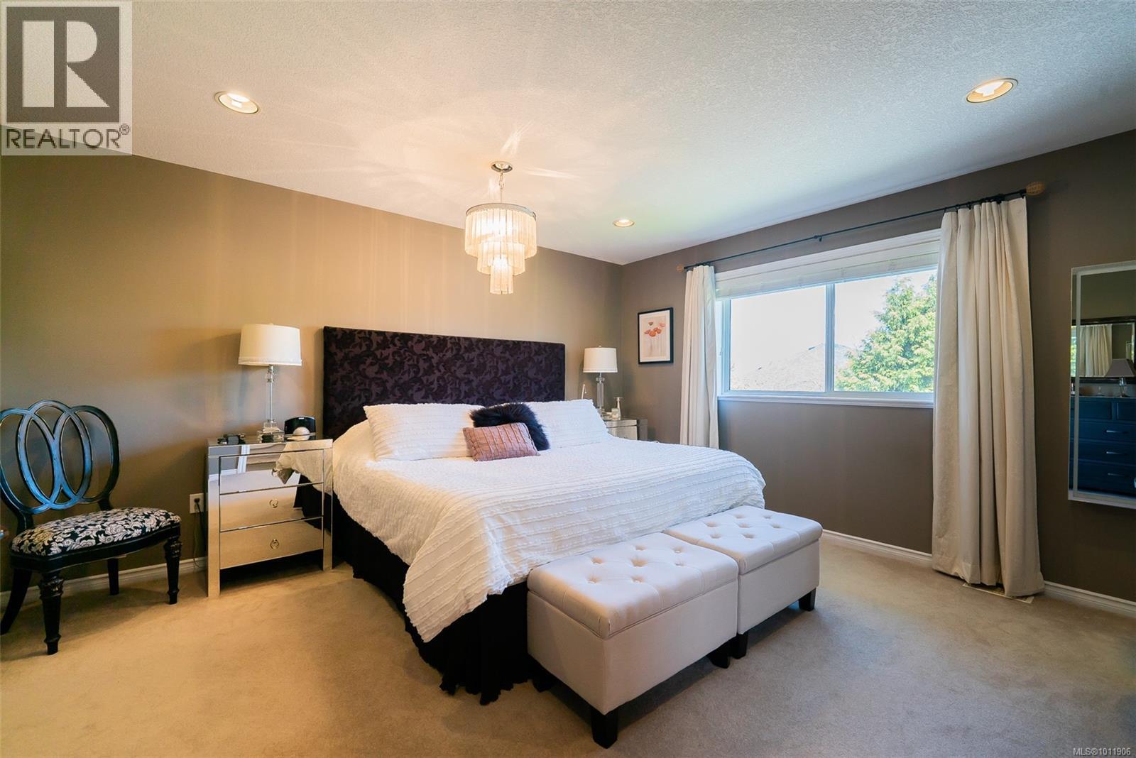 Photo 16 of 5320 Kenwill Dr, Nanaimo BC