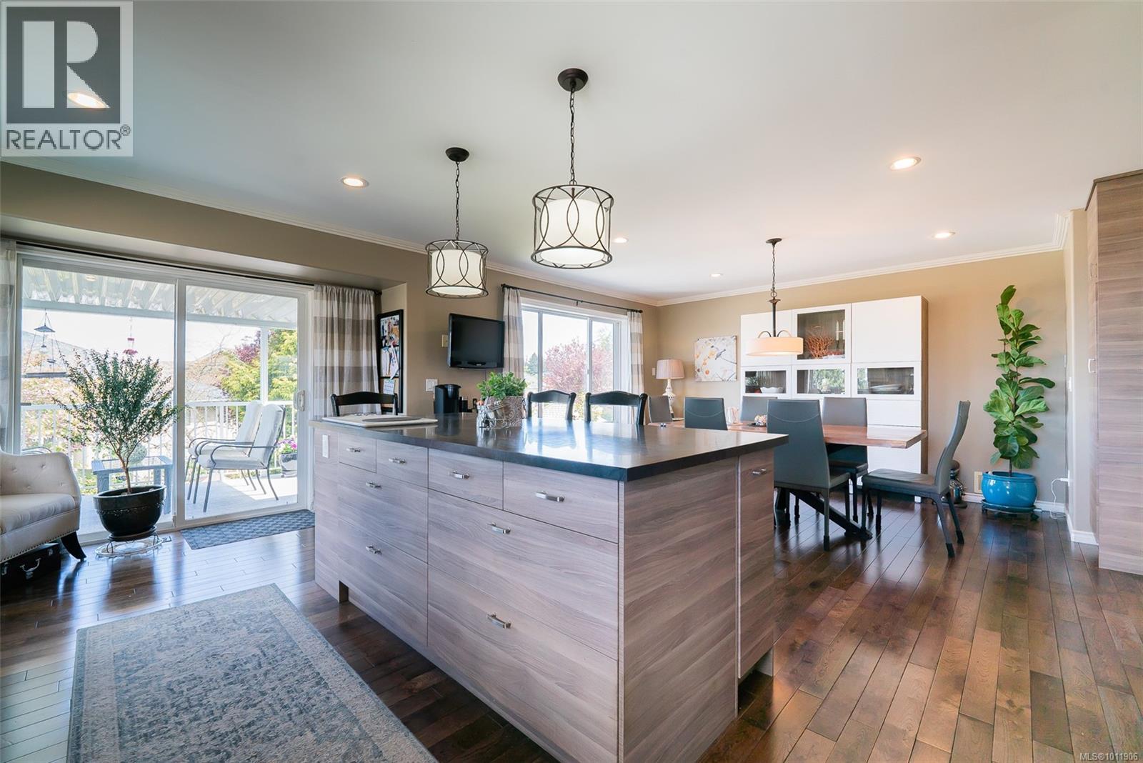 Photo 36 of 5320 Kenwill Dr, Nanaimo BC