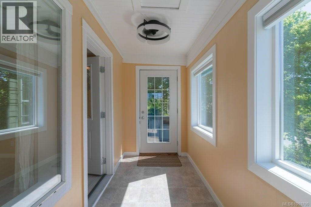 Photo 21 of 309 Pine St, Nanaimo BC