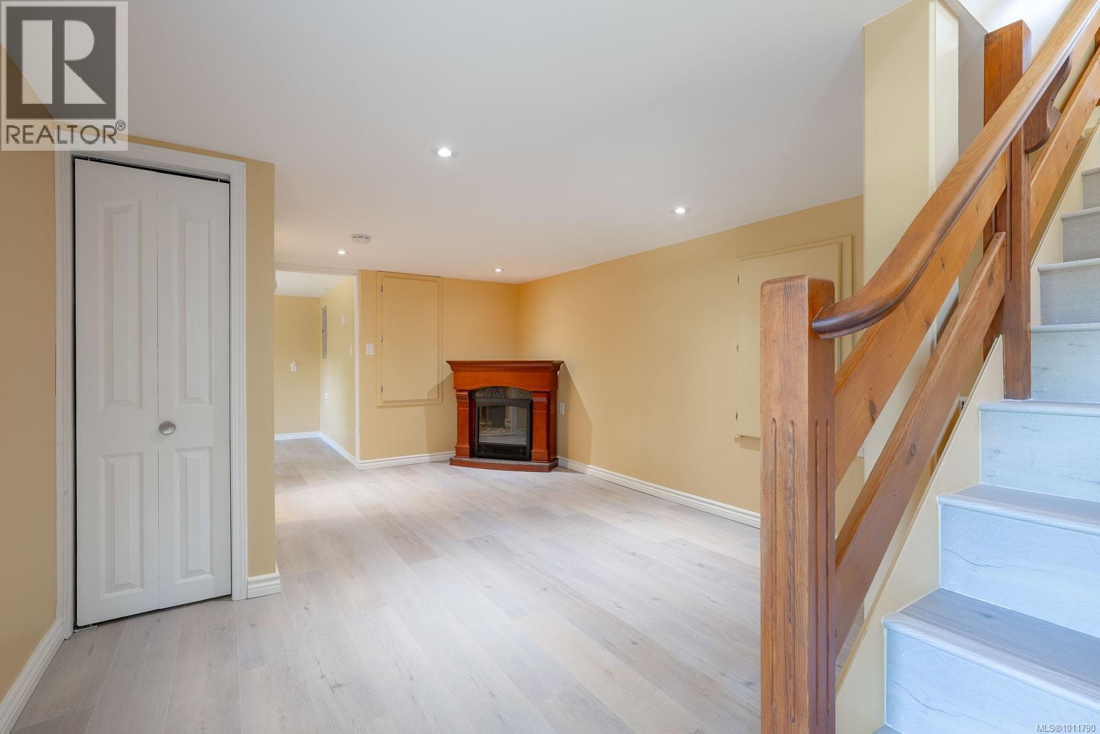 Photo 26 of 309 Pine St, Nanaimo BC
