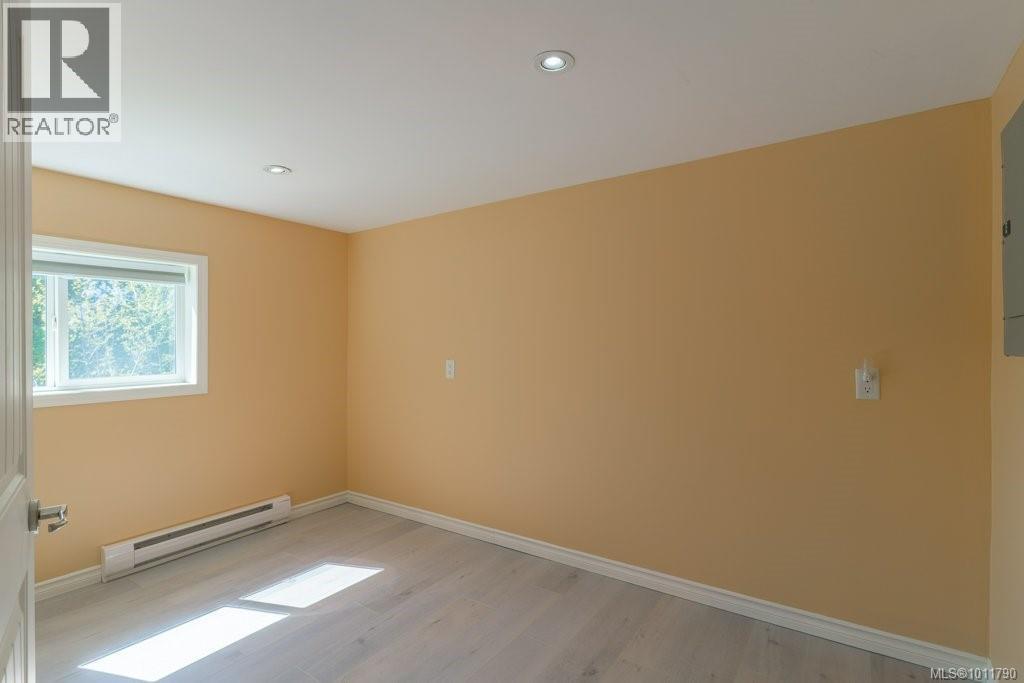 Photo 28 of 309 Pine St, Nanaimo BC