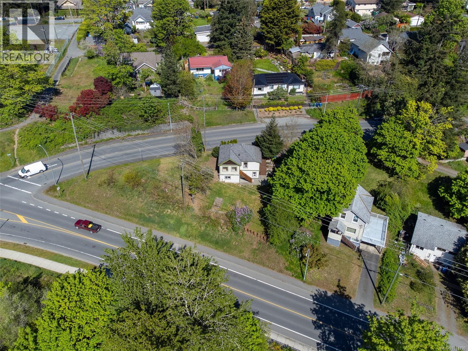Photo 31 of 309 Pine St, Nanaimo BC