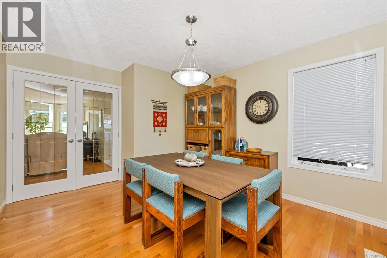 Photo 11 of 6100 Denali Dr, Duncan BC