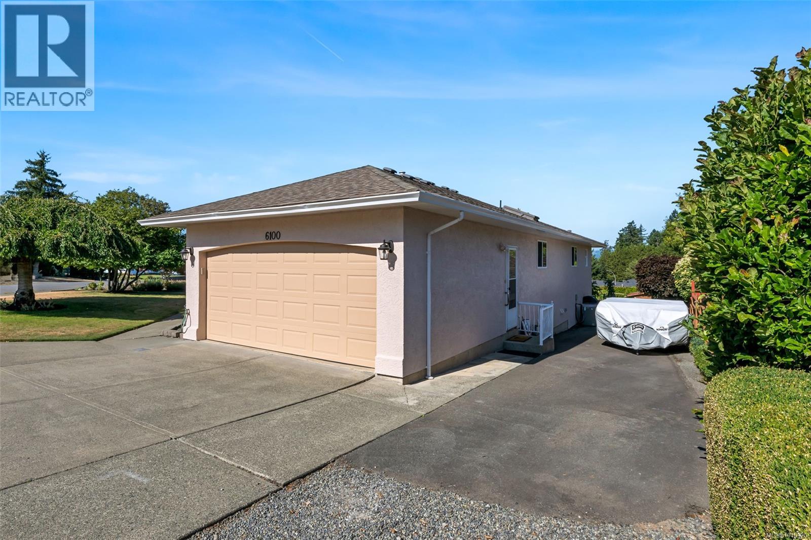 Photo 31 of 6100 Denali Dr, Duncan BC