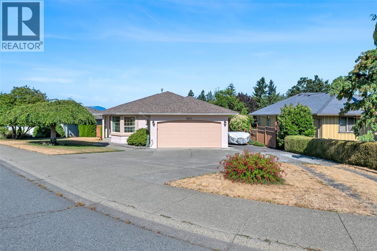 Photo 32 of 6100 Denali Dr, Duncan BC