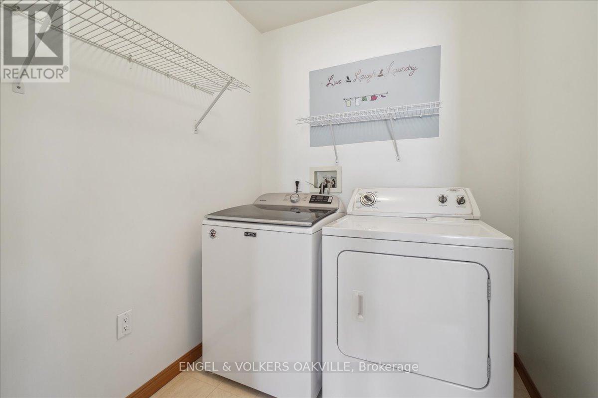 Photo 33 of 36 White Bark Way, Centre Wellington ON