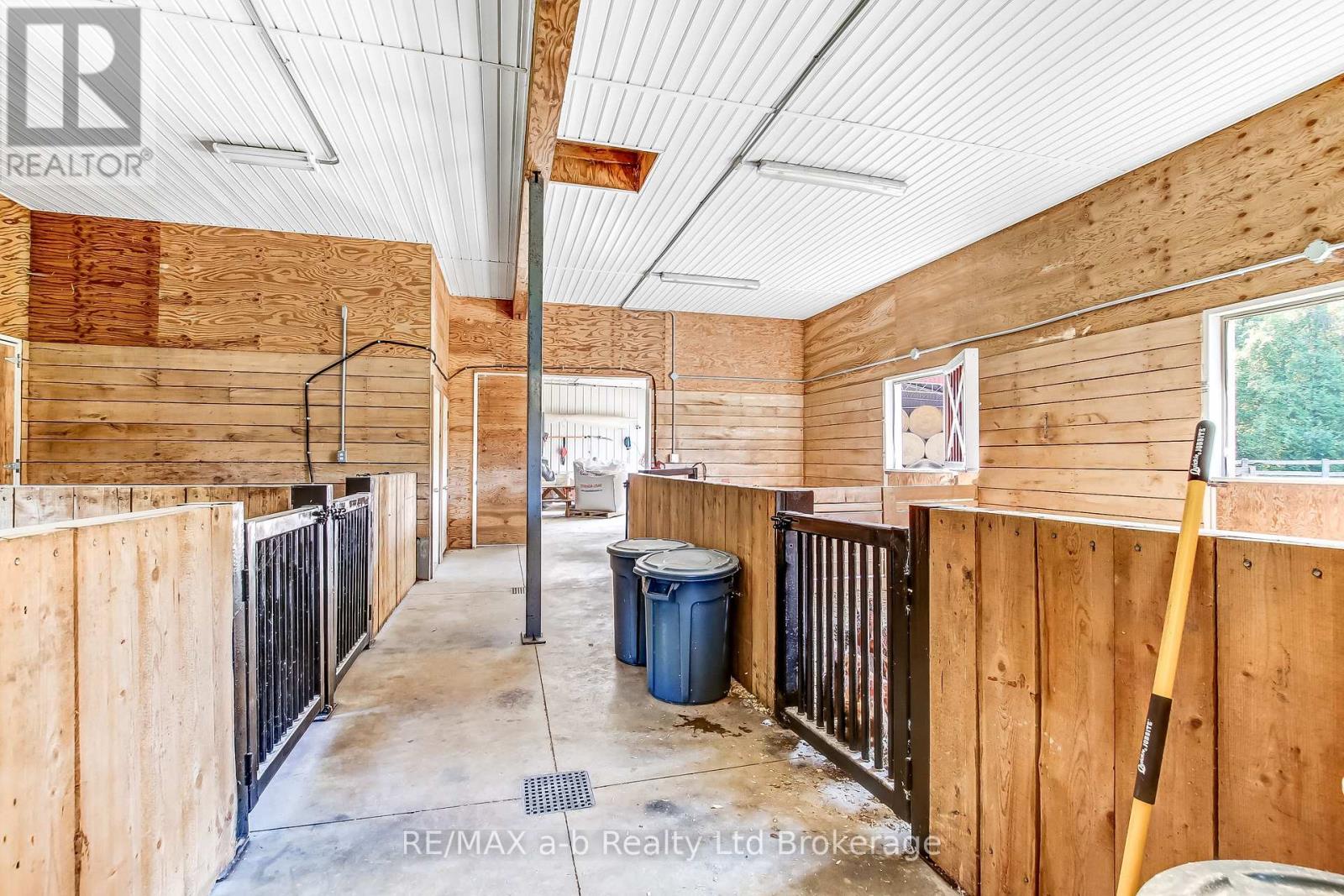Photo 12 of 240 Burwell Road, Norfolk ON