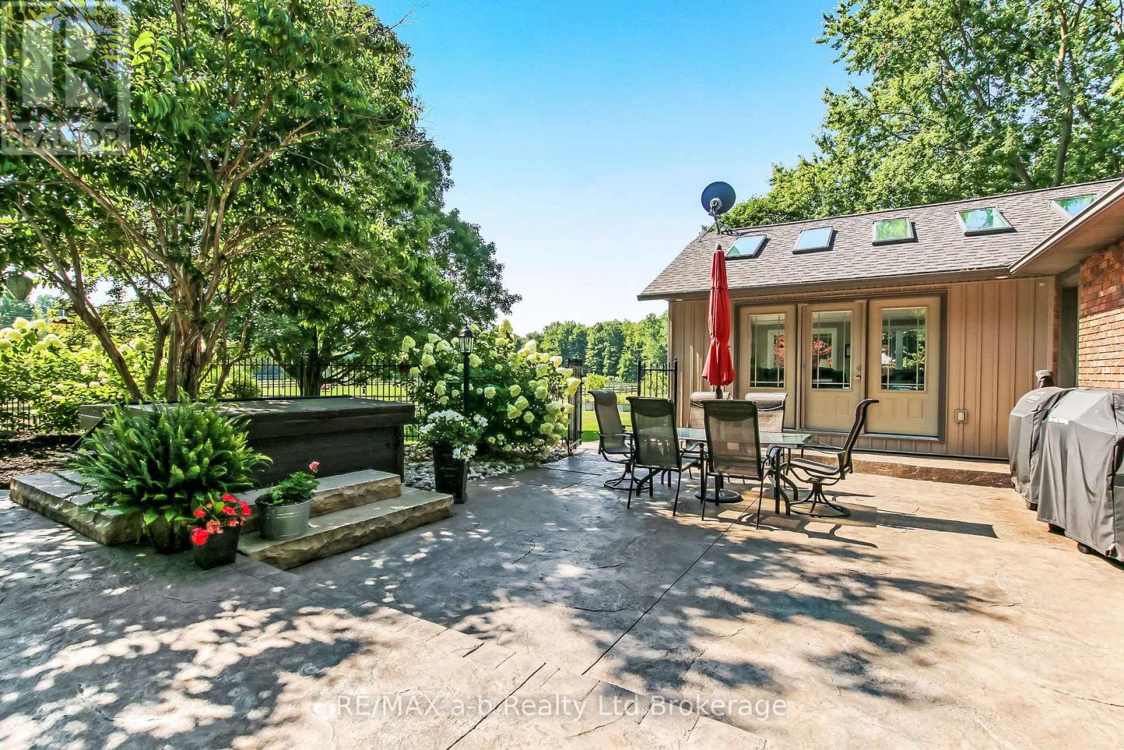 Photo 22 of 240 Burwell Road, Norfolk ON