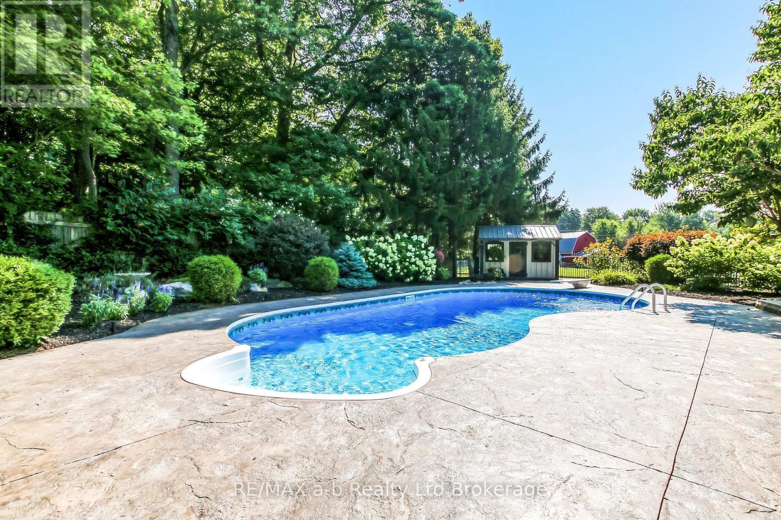 Photo 24 of 240 Burwell Road, Norfolk ON
