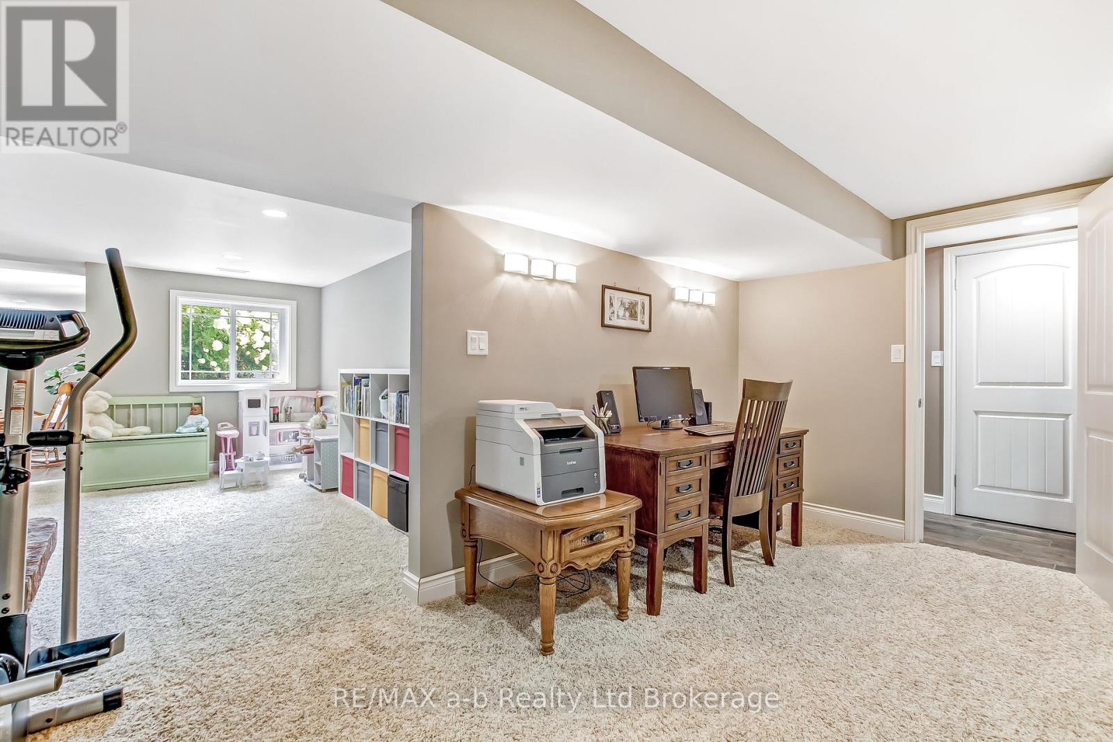 Photo 39 of 240 Burwell Road, Norfolk ON