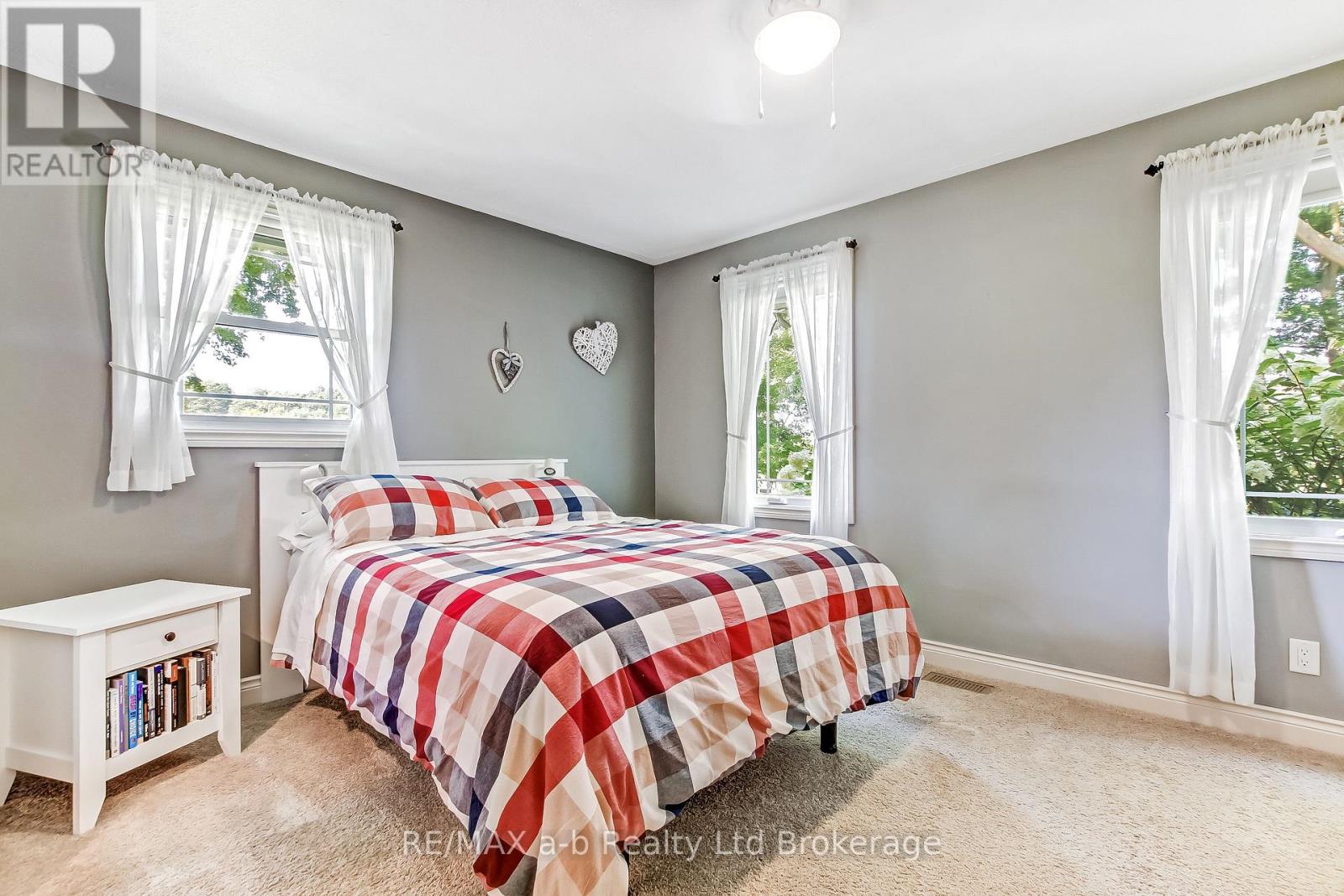 Photo 40 of 240 Burwell Road, Norfolk ON