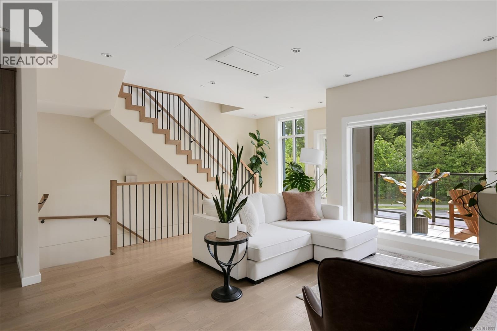 Photo 31 of 104 1454 Bear Mountain Pkwy, Langford BC