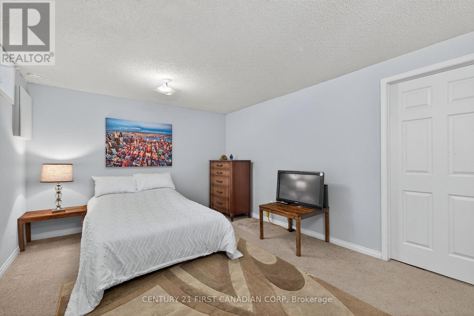 Photo 22 of 55 Ashley Crescent, London South ON