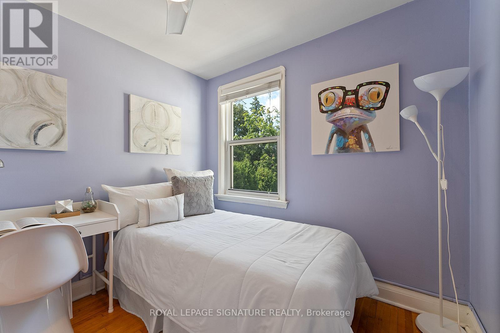 Photo 25 of 18 Vanderhoof Avenue, Toronto ON