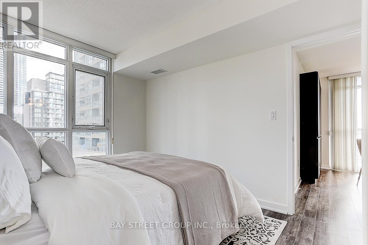 Photo 16 of 1206 15 Iceboat Terrace, Toronto ON