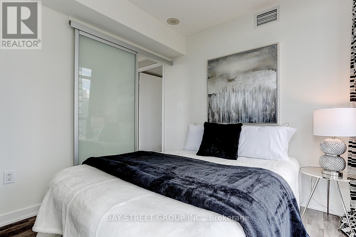 Photo 19 of 1206 15 Iceboat Terrace, Toronto ON