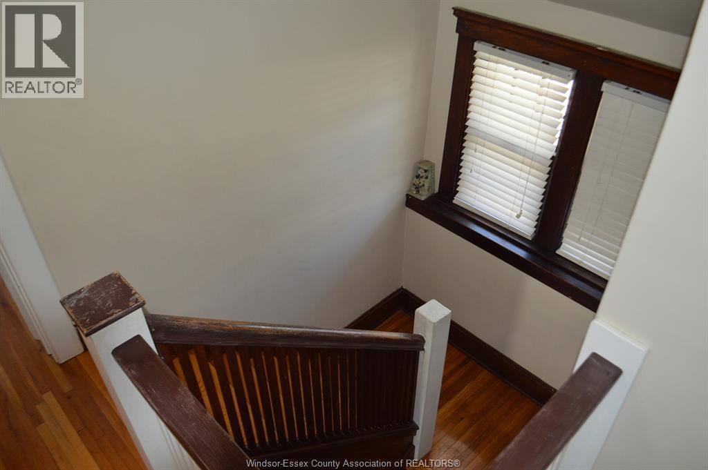 Photo 12 of 156 Giles Boulevard, Windsor ON