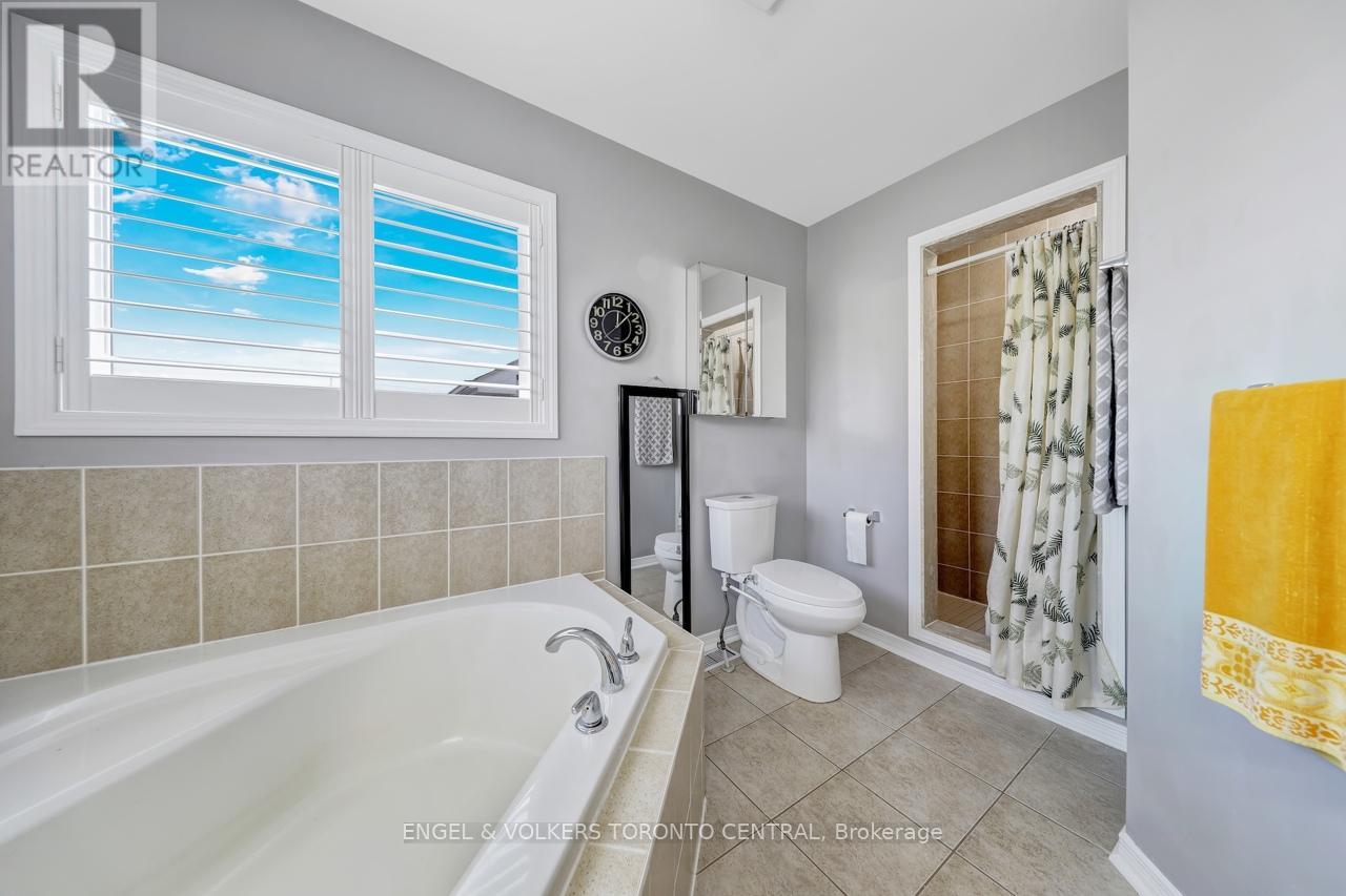 Photo 25 of 26 Mcphail Avenue, Clarington ON