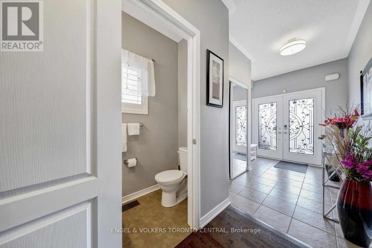 Photo 6 of 26 Mcphail Avenue, Clarington ON