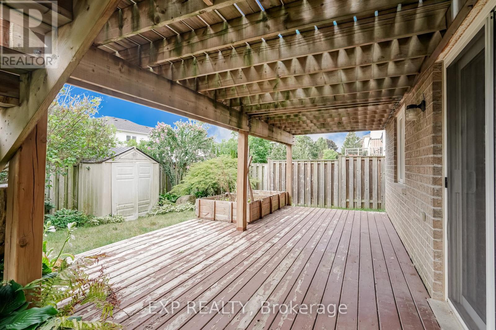 Photo 44 of 75 Hutton Place, Clarington ON