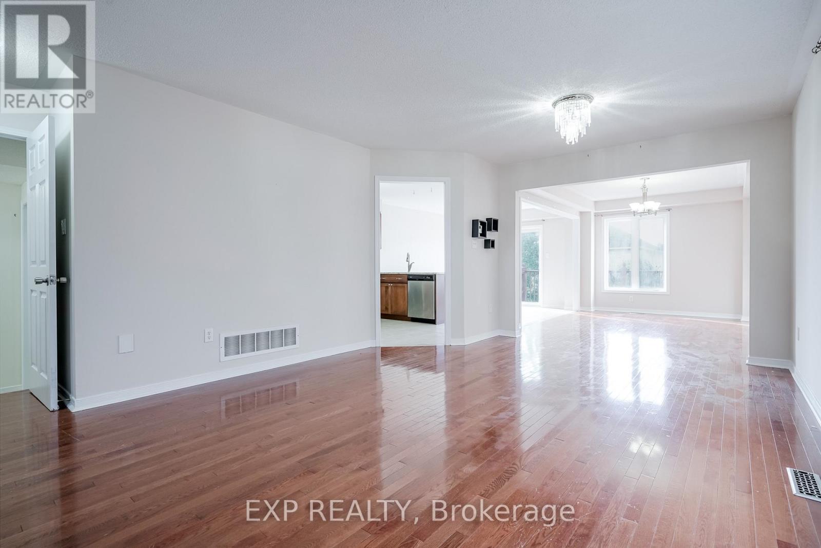 Photo 7 of 75 Hutton Place, Clarington ON