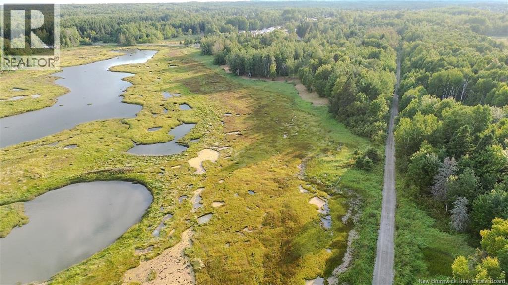 Photo 4 of 1083 Rue Bryar, Beresford NB