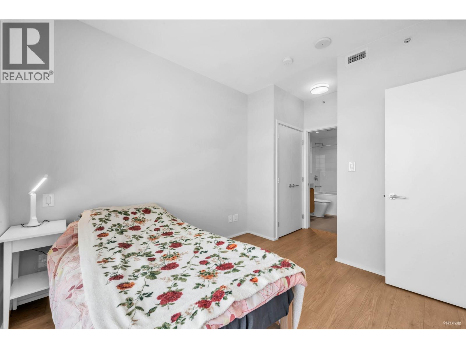 Photo 20 of 4704 1955 Alpha Way, Vancouver BC