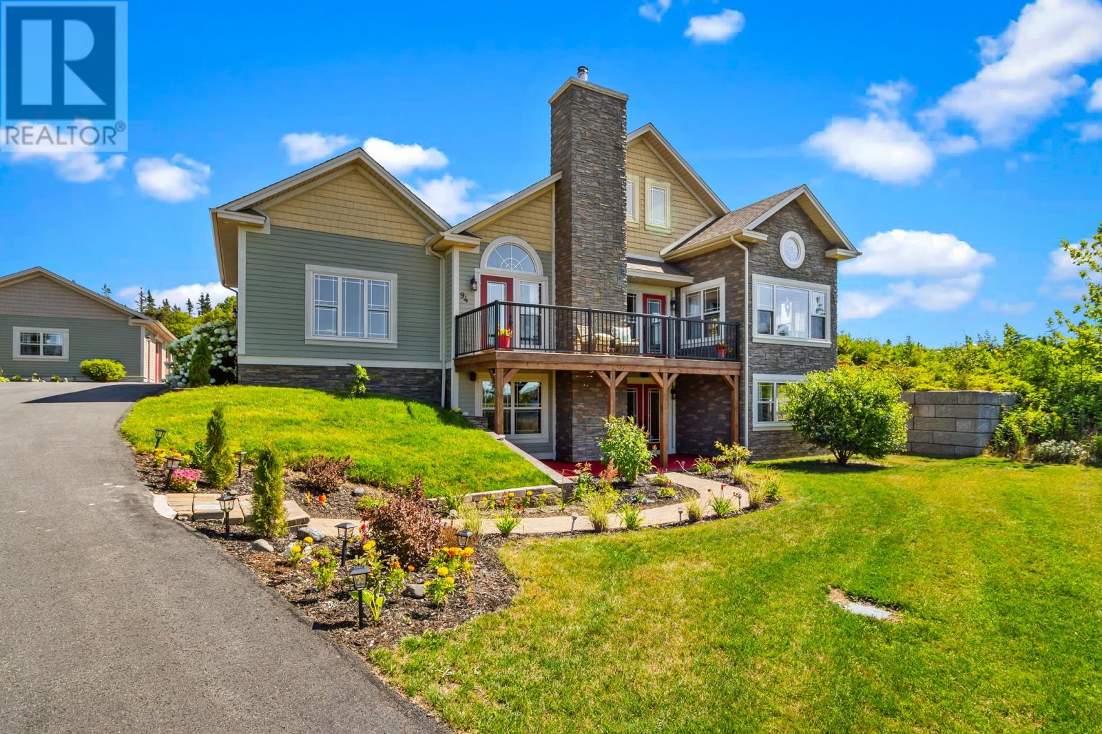 Photo 2 of 94 Amber Drive, Whitbourne NL
