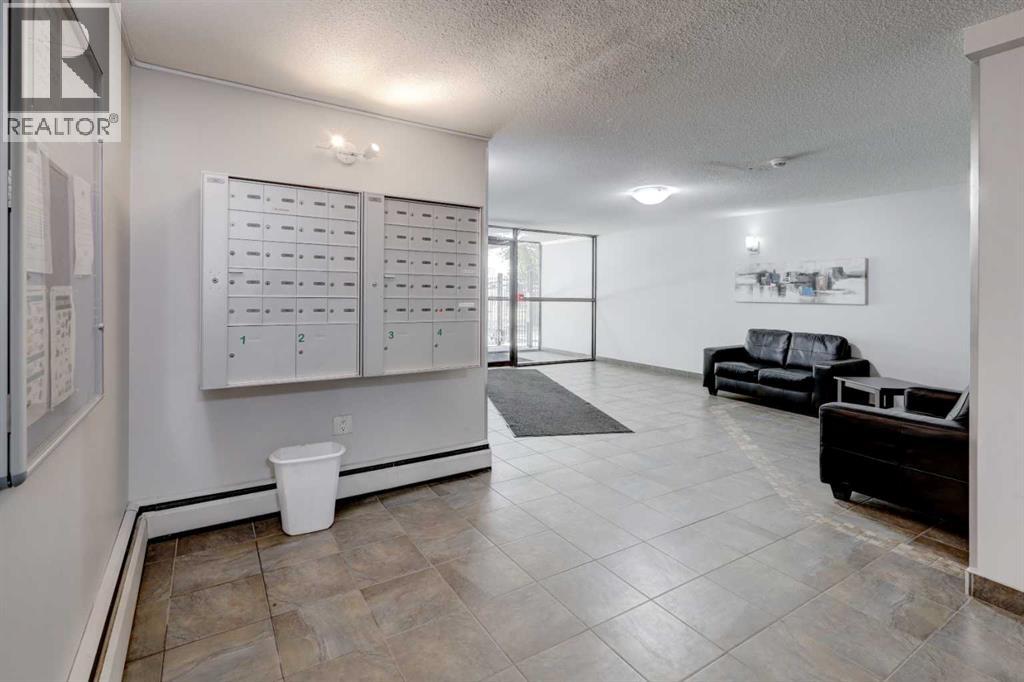 Photo 4 of 304 1213 13 Avenue Sw, Calgary AB