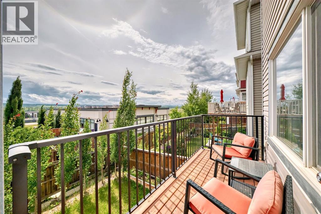 Photo 12 of 14 Heritage View, Cochrane AB