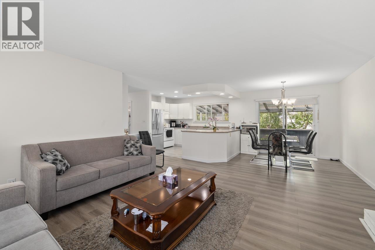 Photo 6 of 5483 Chestnut Crescent, Delta BC