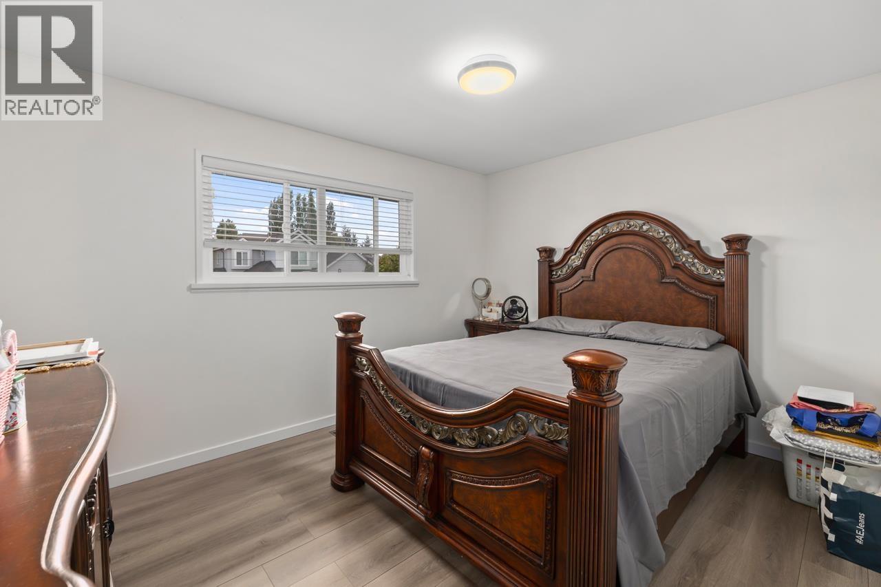 Photo 16 of 5483 Chestnut Crescent, Delta BC