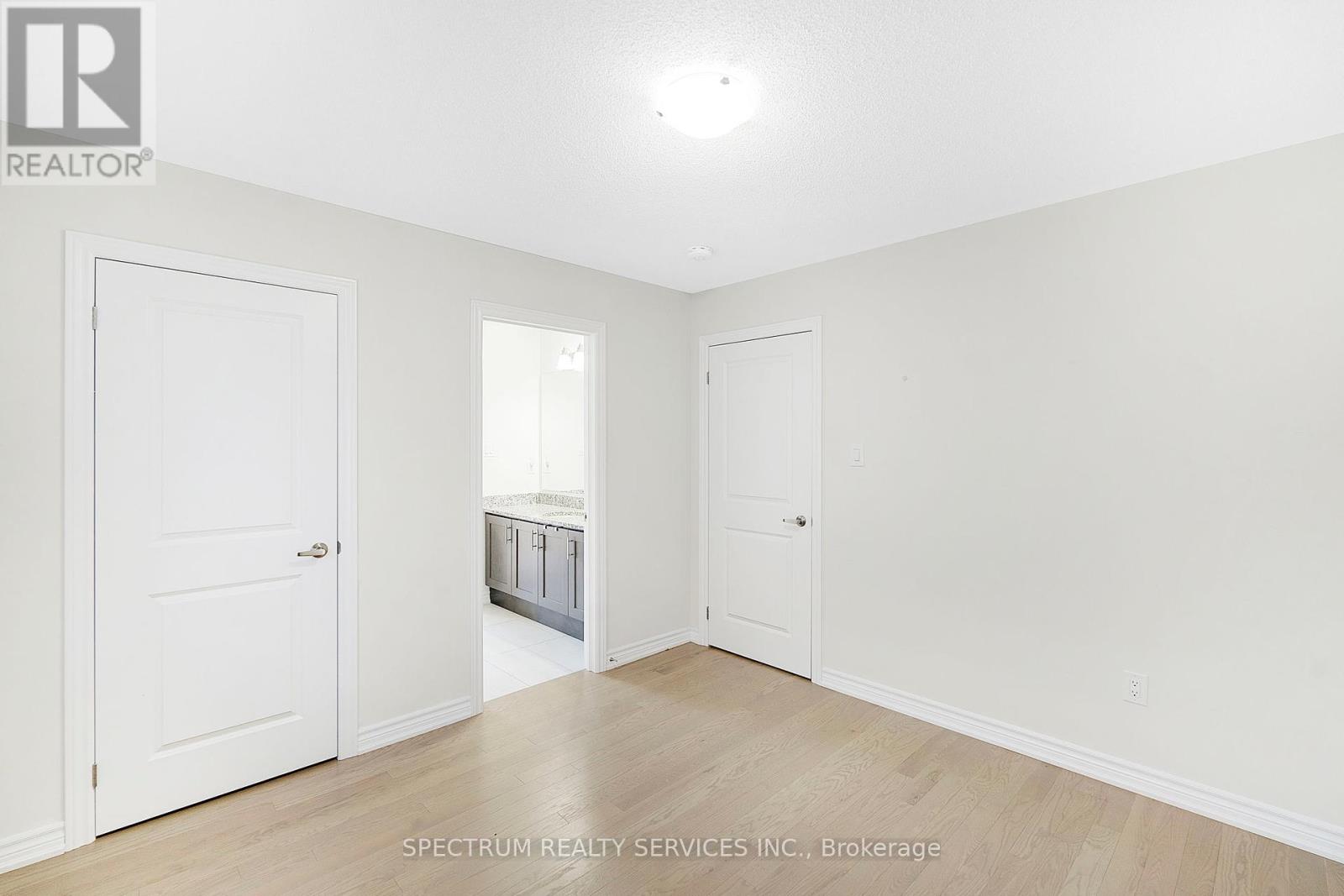 Photo 28 of 52 Granka Street, Brantford ON