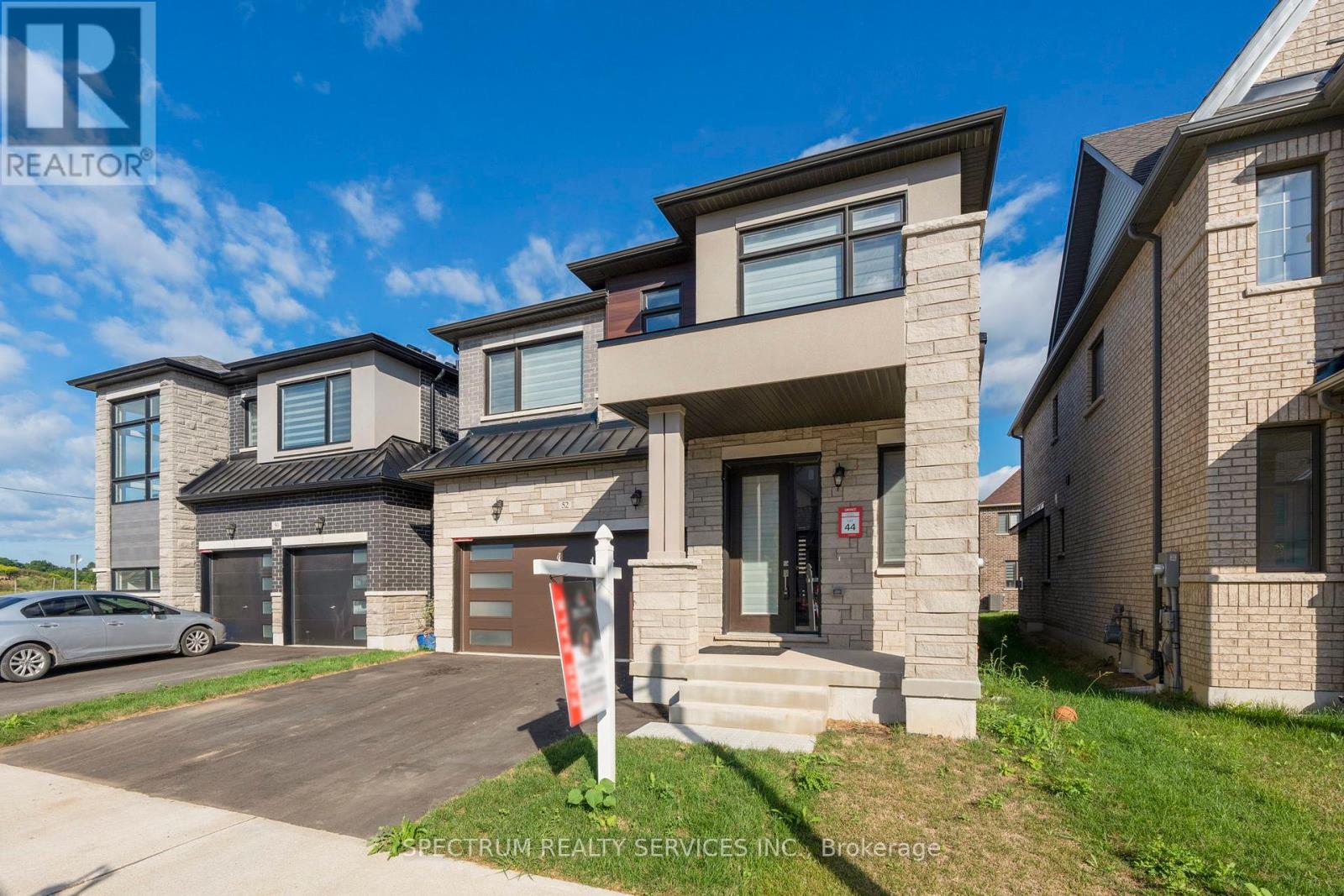 Photo 7 of 52 Granka Street, Brantford ON