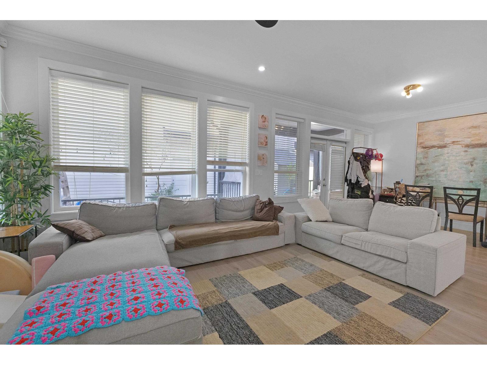 Photo 6 of 7292 195 A Street, Surrey BC