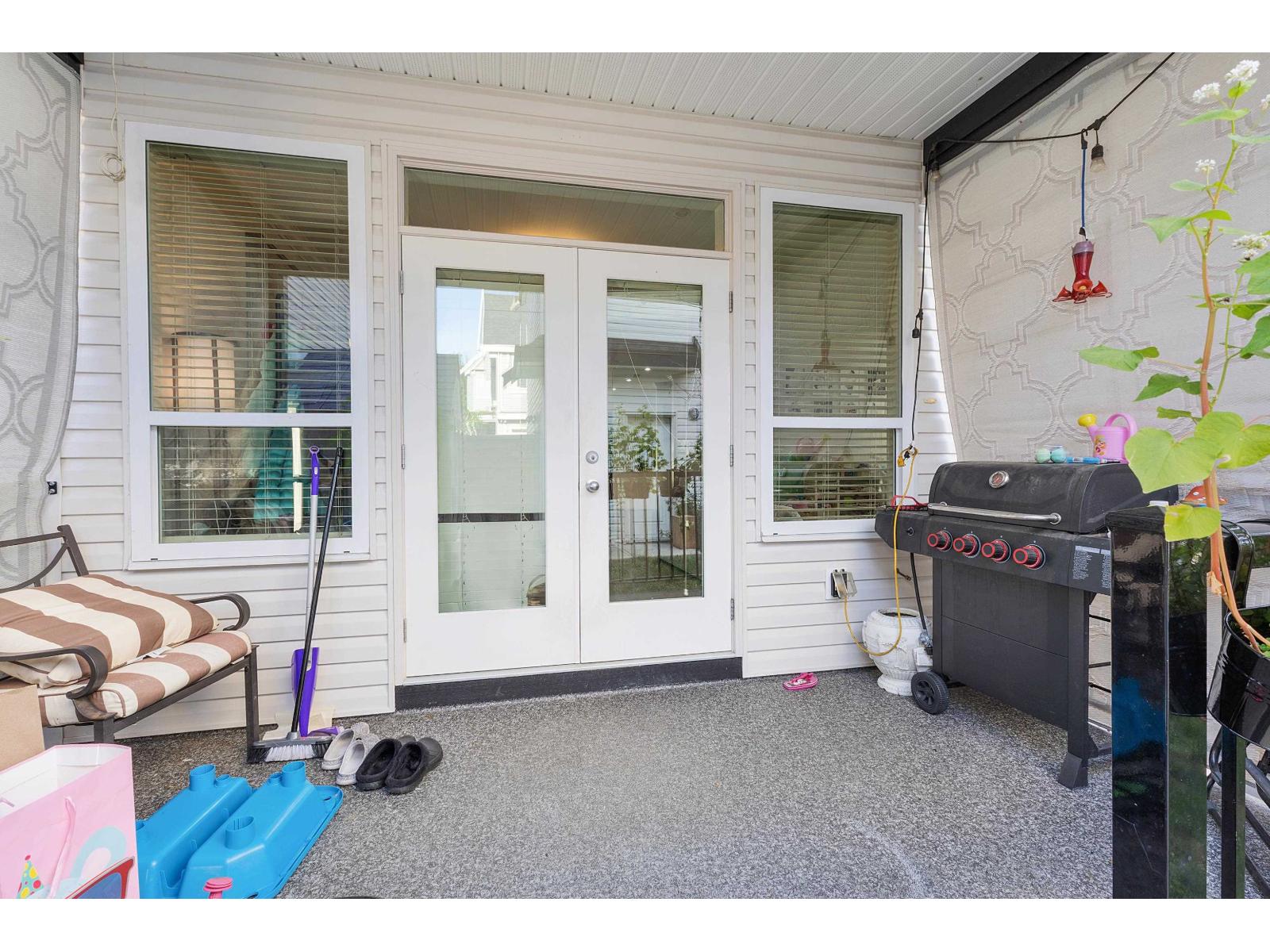 Photo 12 of 7292 195 A Street, Surrey BC
