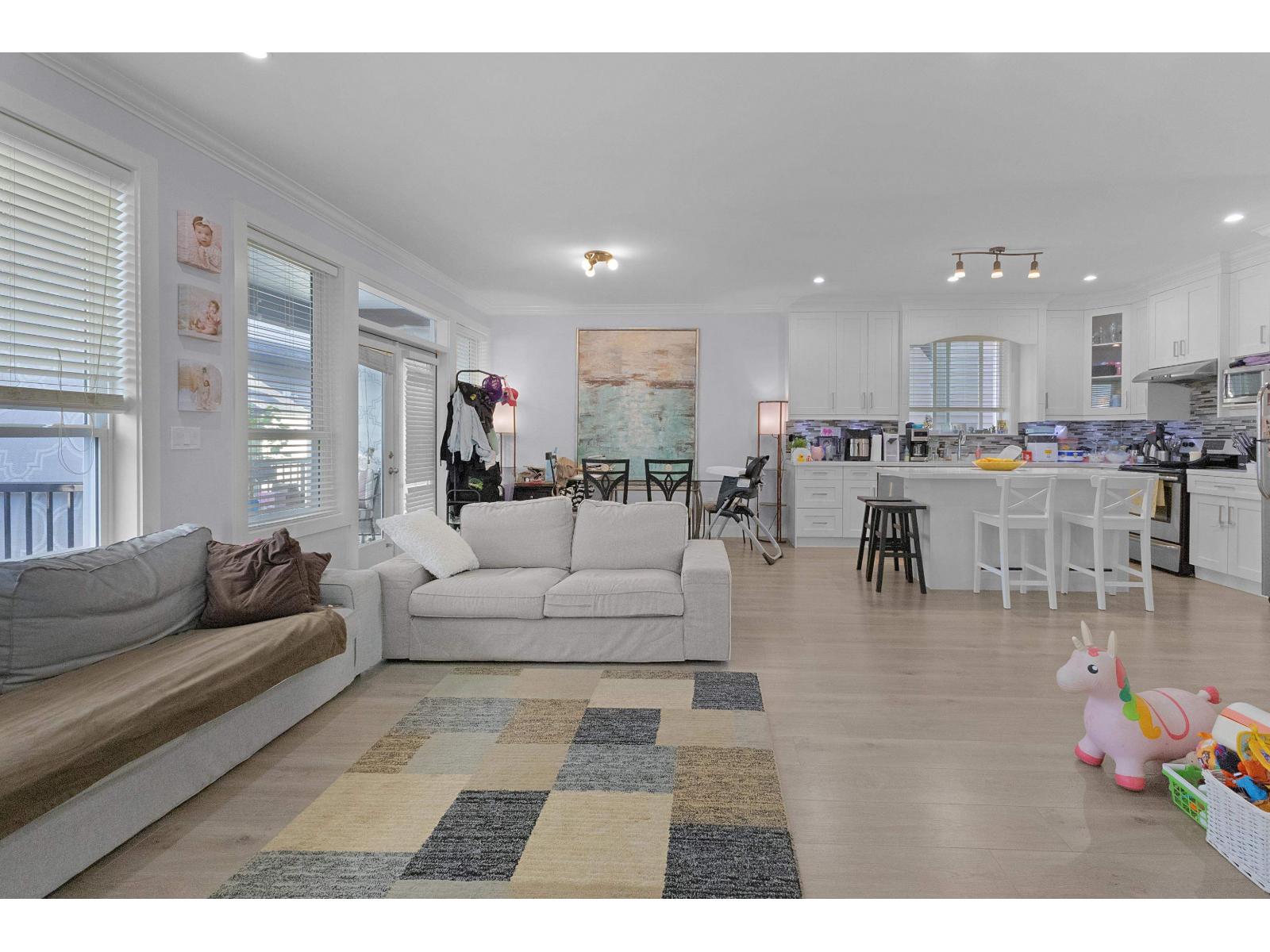 Photo 7 of 7292 195 A Street, Surrey BC