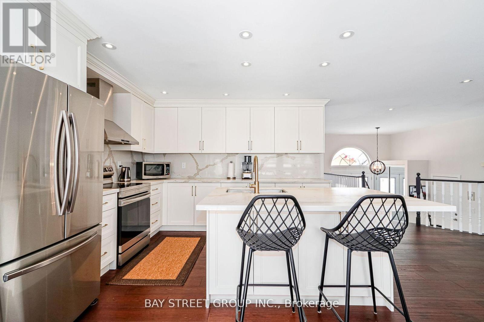 Photo 14 of 469 Ramblewood Drive, Wasaga Beach ON