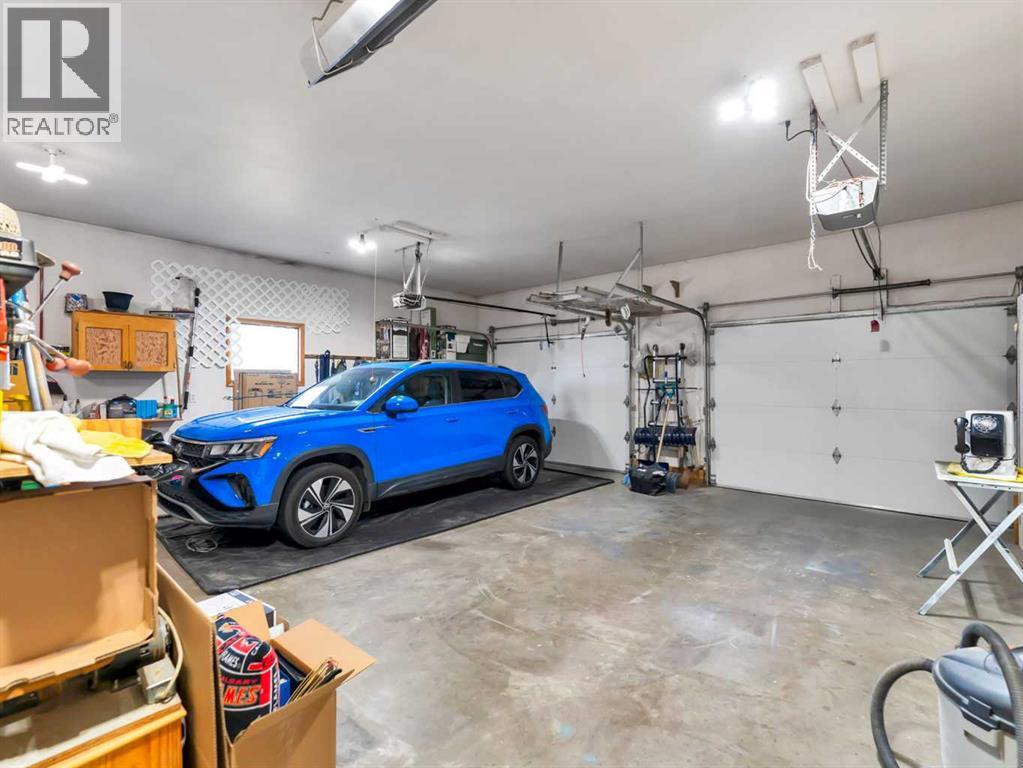 Photo 50 of 27 Turner Drive Se, Medicine Hat AB