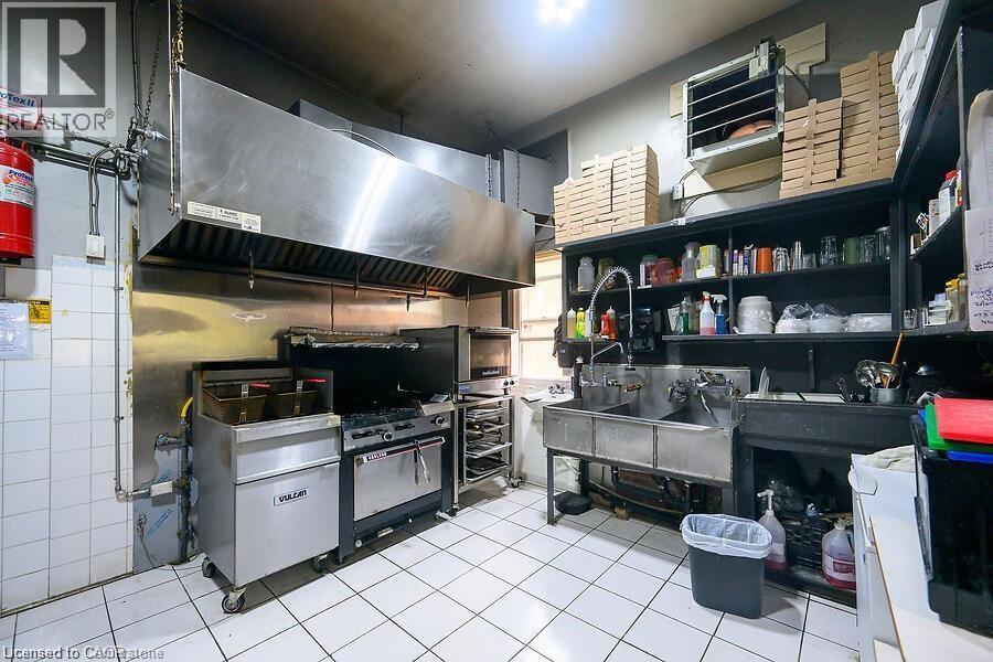 Photo 11 of 105 Shade Street Unit 2, Cambridge ON