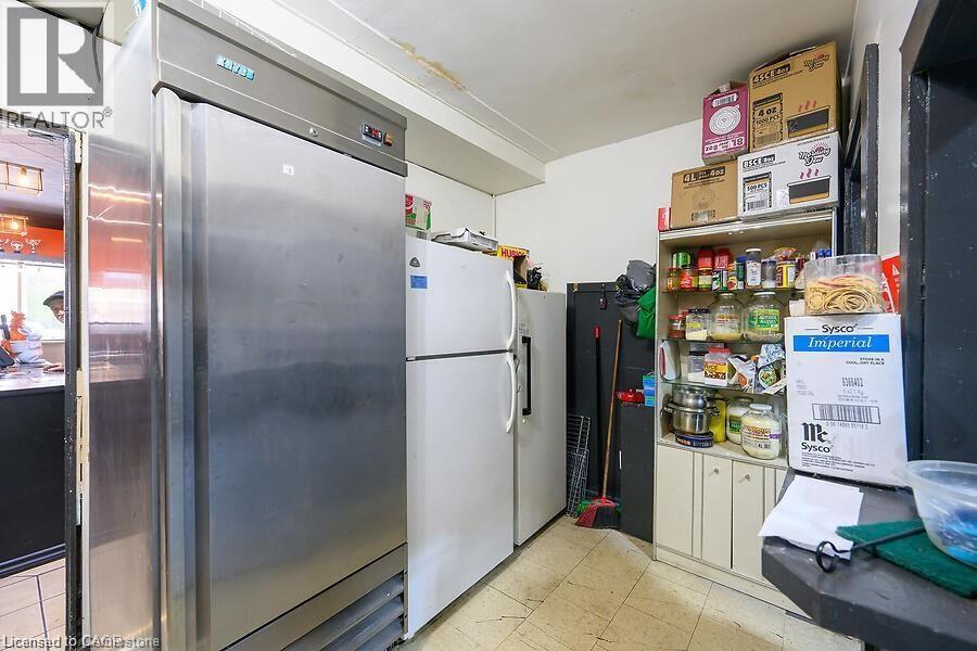 Photo 13 of 105 Shade Street Unit 2, Cambridge ON