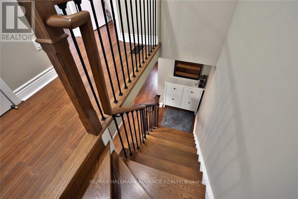 Photo 16 of 81 4620 Guildwood Way, Mississauga ON