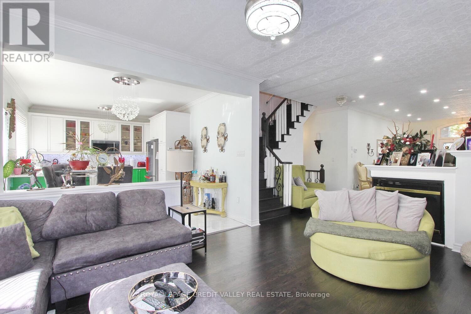 Photo 15 of 12 Helman Road, Brampton ON