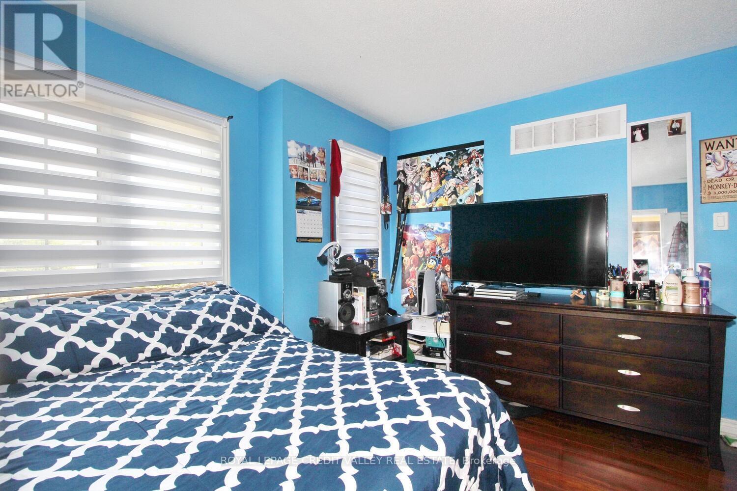 Photo 36 of 12 Helman Road, Brampton ON